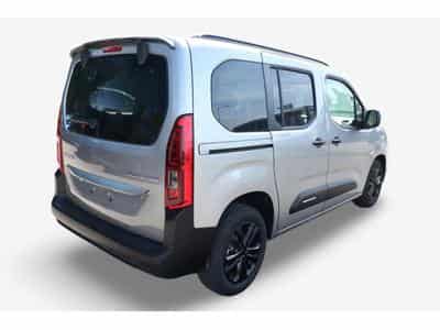 Citroën Berlingo 1.5 BlueHDi 130 EAT8 MAX (2026) - Foto 4