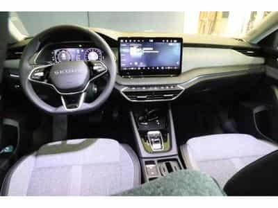 Skoda Octavia Selection (2025) - Foto 2