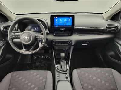 Toyota Yaris 1.5i VVT-i Hybrid E-CVT Design CARPLAY / LED / CAMERA / JA16 (2026) - Foto 8