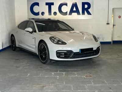 Porsche Panamera 4 E-Hybrid Platinum Edition (2022) - Foto 1