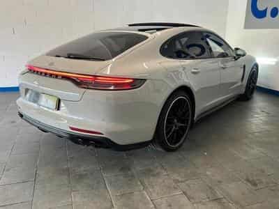 Porsche Panamera 4 E-Hybrid Platinum Edition (2022) - Foto 5