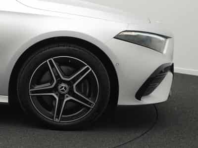 Mercedes A 250 e AMG-Line LED+Kamera+Night+Ambi (2023) - Foto 8