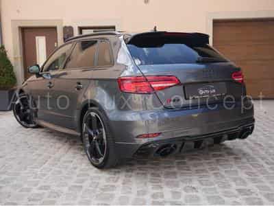 Audi RS3 Sportback 2.5 TFSI quattro S tronic 7 (2020) - Foto 4