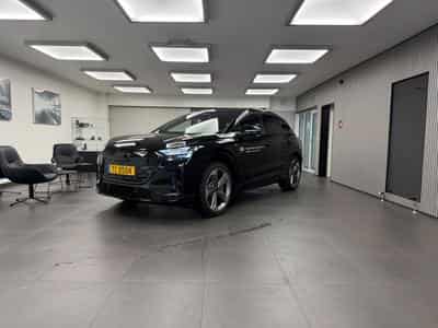 Audi Q4 e-tron SUV S line Performance 286 CH / 210 kW (2026) - Foto 1