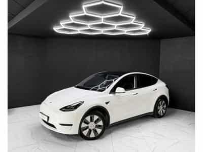 Tesla Model Y RWD (2023) - Foto 1