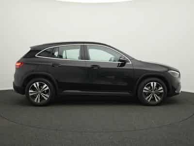Mercedes GLA 180 Progressive LED+Kamera+EasyPack+Apple (2025) - Foto 5