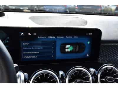 Mercedes GLB 220 4Matic AMG Line 8G-DCT 7 PL. MEMO PANO NIGHT ACC CAM360 1°M (2025) - Foto 14