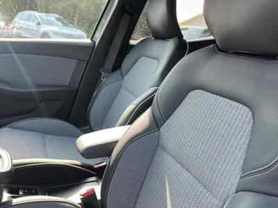 Renault Clio 1.0 TCE 90 TECHNO (2025) - Foto 14