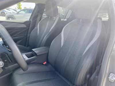 Peugeot 308 1.5 BLUEHDI 130 ALLURE EAT8 (2025) - Foto 11