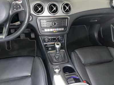 Mercedes GLA 200 GLA d DCT PACK URBAN (2017) - Foto 10