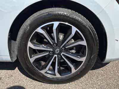Renault Clio 1.0 TCE 90 TECHNO (2025) - Foto 13