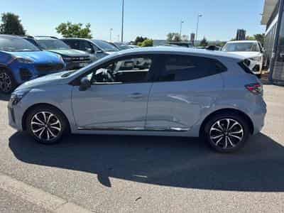 Renault Clio 1.0 TCE 90 TECHNO (2025) - Foto 8