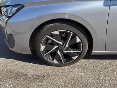 Peugeot 308 1.5 BLUEHDI 130 ALLURE EAT8 (2025) - Foto 12