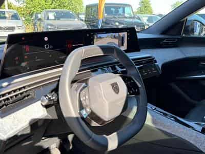 Peugeot 3008 1.2 HYBRID 145 ALLURE E-DCS6 (2025) - Foto 11