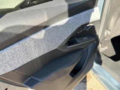 Peugeot 3008 1.2 HYBRID 145 ALLURE E-DCS6 (2025) - Foto 13