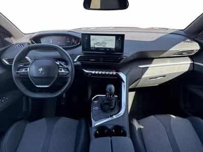 PEUGEOT 3008 1.2 PureTech 130ch S&S Allure Pack (2024) - Foto 2