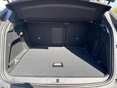 PEUGEOT 3008 1.2 PureTech 130ch S&S Allure Pack (2024) - Foto 6