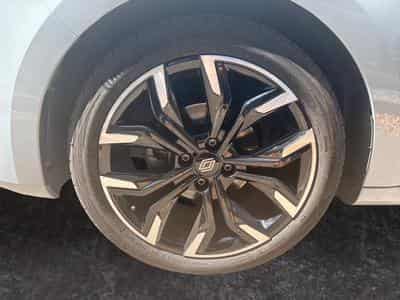 Renault Clio 1.0 Tce Techno (2025) - Foto 6