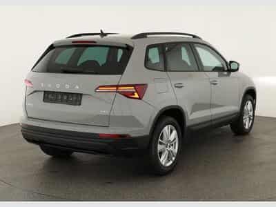Skoda Karoq Selection (2026) - Foto 2