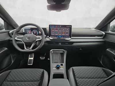 VW T-Roc 1.5 eTSI 110 kW R-Line (2026) - Foto 11