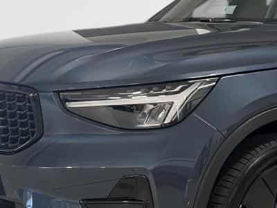 Volvo XC40 Black-Edition Plus (2025) - Foto 3