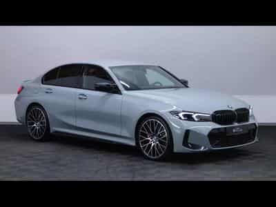 BMW 320 d xDrive M SPORT PRO Steptronic (2023) - Foto 3