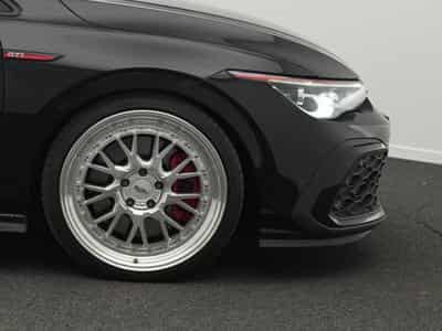 VW Golf VIII 2.0 TSI GTI (2022) - Foto 8
