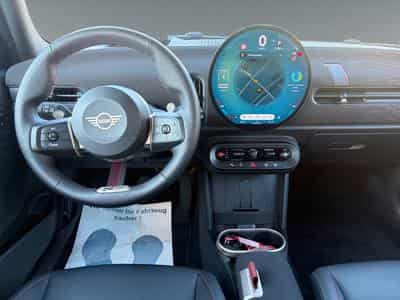 Mini Cooper John Cooper Works Cooper S (2024) - Photo 11