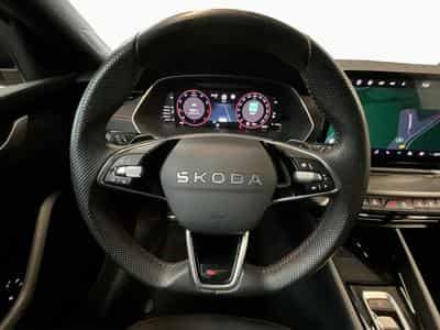Skoda Octavia RS+DSG+Navi+LED+P.Simply-Clever (2025) - Photo 12