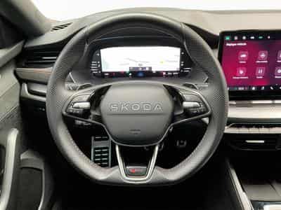 Skoda Octavia RS+DSG+SUEDIA+AHK+Pano+360+Head.up (2025) - Photo 10