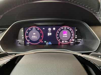 Skoda Octavia Sportline+DSG+Standh.+LM18+AHK+P.Light&View (2025) - Photo 11