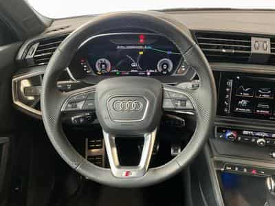 Audi Q3 SB+S-line+35TDI+S-Tronic+P.Premium+Sound+Black-Style (2025) - Foto 10