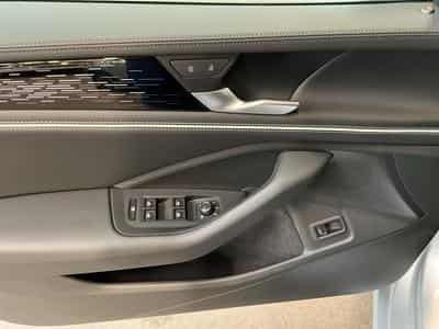 VW Passat Elegance+DSG+Led+Navi+P.Acoustique+AHK+P.Technologie (2025) - Foto 10