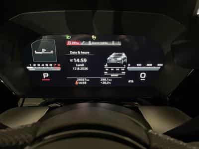 Audi S3 2.0 TFSI S3 S tronic quattro Sportback (2024) - Photo 2