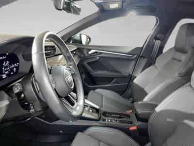 Audi S3 2.0 TFSI S3 S tronic quattro Sportback (2024) - Photo 4