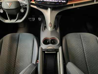 Cupra Tavascan VZ+4x4+P.Adrenaline+Led+Navi+DAB (2025) - Photo 13