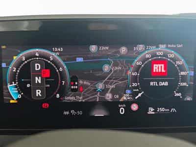VW Tiguan R-LINE (2026) - Photo 11
