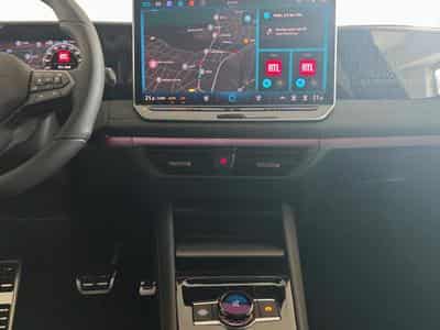 VW Tiguan R-LINE (2026) - Photo 12