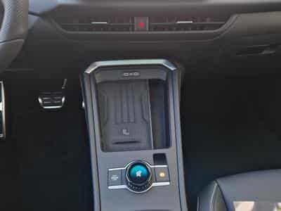 VW T-Roc R-LINE (2026) - Photo 12
