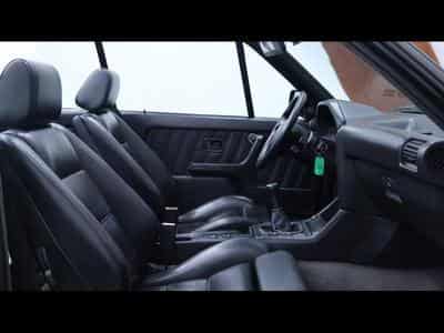 BMW M3 E30 Cabrio 2.3 215ch *matching number* (1991) - Photo 11