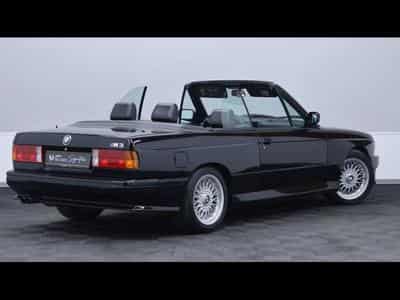 BMW M3 E30 Cabrio 2.3 215ch *matching number* (1991) - Photo 8
