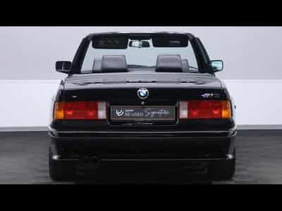 BMW M3 E30 Cabrio 2.3 215ch *matching number* (1991) - Photo 9