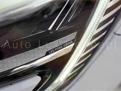 Renault Megane 1.5 dCi 115 EDC7 Equilibre (2024) - Foto 11