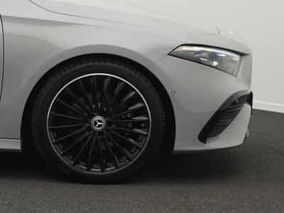 Mercedes A 200 d AMG-Line Multi+AHK+Night+Kamera (2025) - Foto 8
