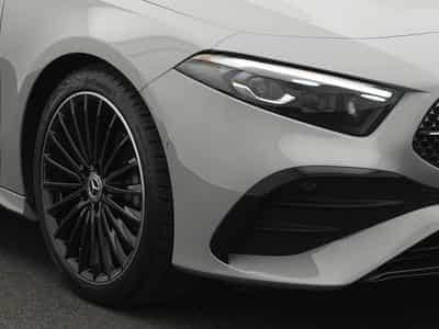 Mercedes A 200 d AMG-Line Multi+AHK+Night+Kamera (2025) - Foto 9