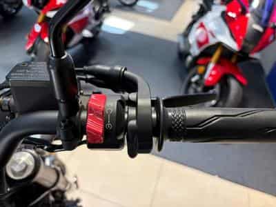 Yamaha XSR (2023) - Photo 13