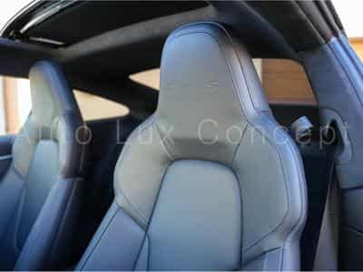 Porsche 911 911 Turbo S (2022) - Foto 8