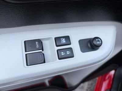 Suzuki IGNIS 1.2 DUALJET 90 AVANTAGE D-T (2019) - Foto 10