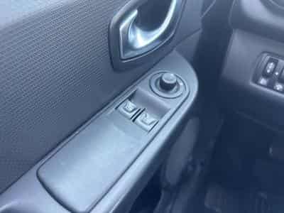Renault Clio 0.9 TCE 90 TREND ECO (2015) - Photo 10