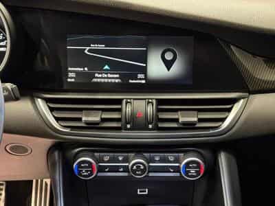 Alfa-Romeo Giulia Giulia Veloce 280 CV CUIR (2019) - Foto 11